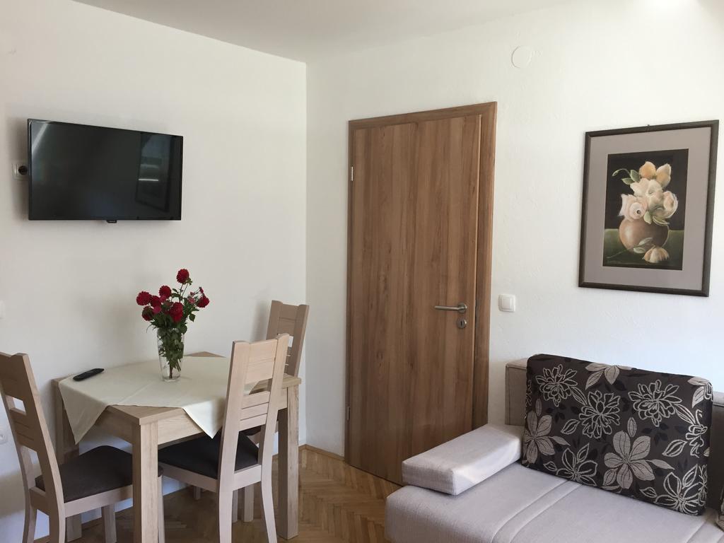 Apartmaji In Sobe Tina Kranjska Gora Exterior foto