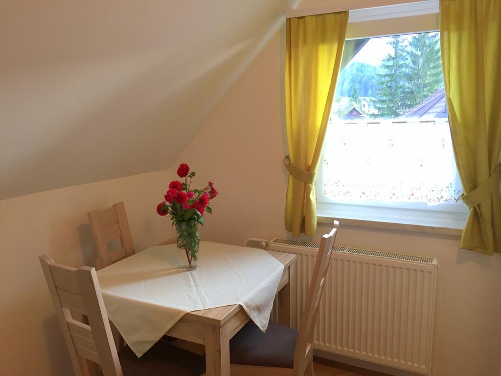 Apartmaji In Sobe Tina Kranjska Gora Exterior foto